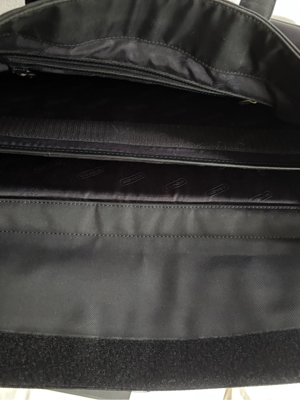 Coach Classic Women’s Laptop/Black Canvas Tote with Smooth Leather Handles. - Picture 4 of 7